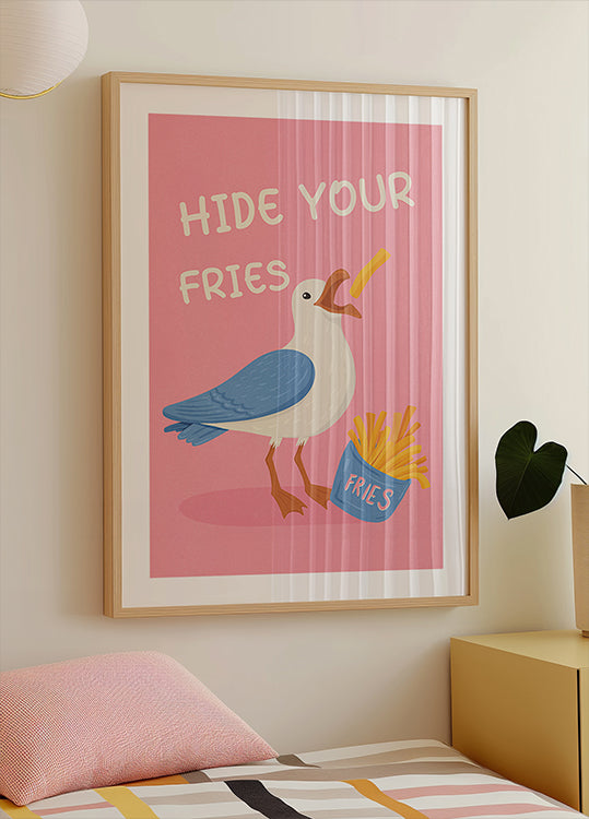 Gaviota con papas fritas Ilustración humorística Póster