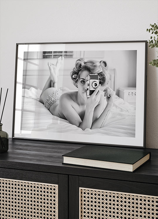 Un pollito, un clic y un rizo Póster