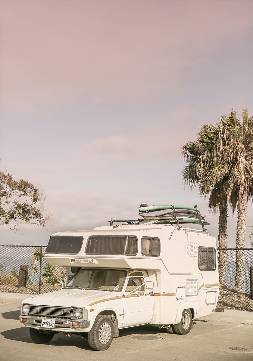 Camper vintage estacionado