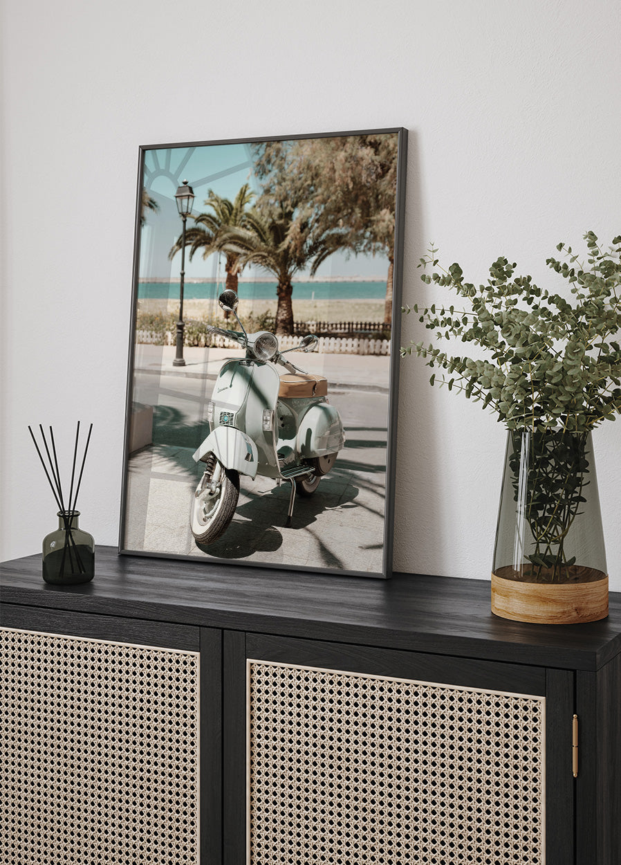 Blue Vespa Scooter Plakat - Posterbox.dk