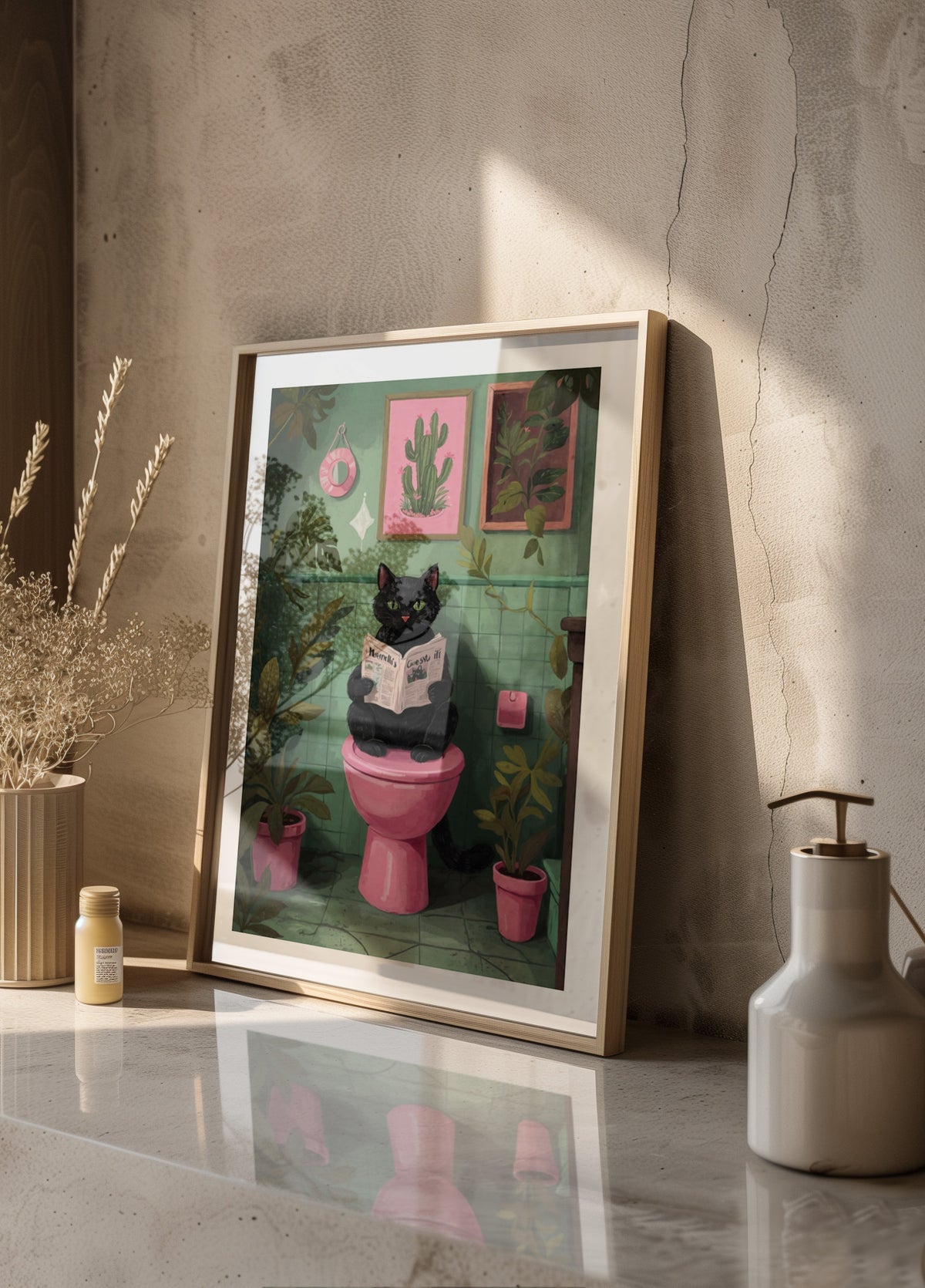 Gato leyendo en el baño