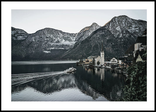 Póster de reflexión sobre un pueblo sereno en la montaña