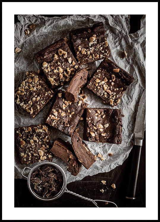 Póster de brownies de chocolate y avellanas con sabor a caramelo