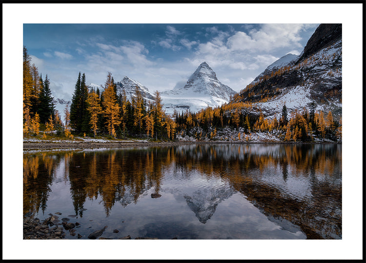 Lago del resplandor solar