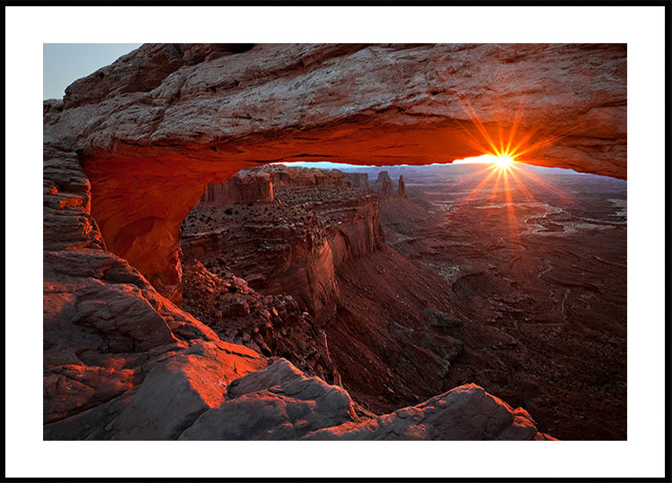Amanecer del arco de Mesa