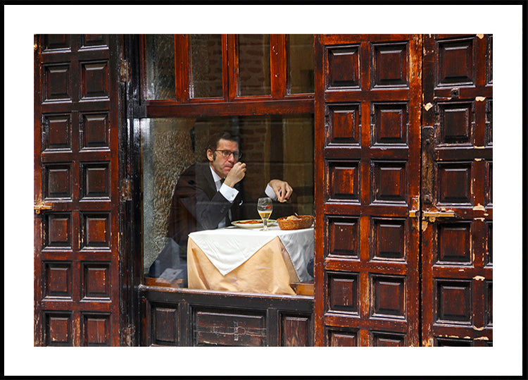 Cena Lonely Man en el Barrio Latino de Madrid Póster