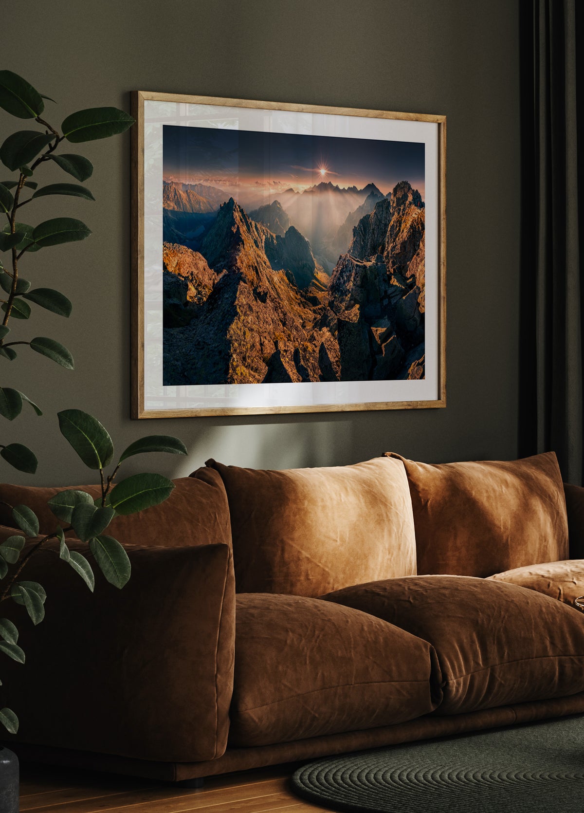 Picos de las Montañas Doradas