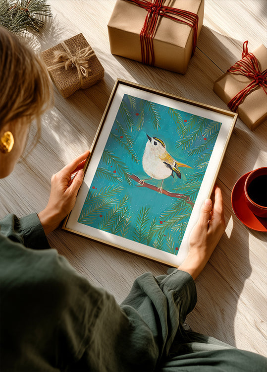 Goldcrest bird sitting in a tree Plakat - Posterbox
