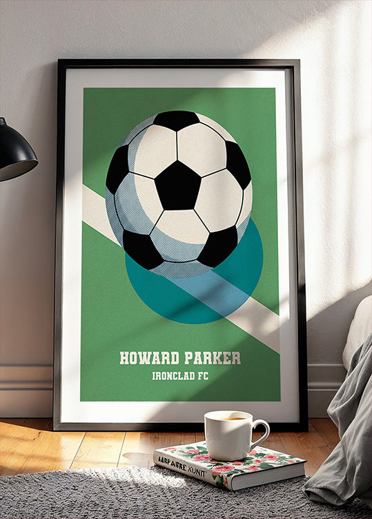 Cartel de fútbol retro con pelota blanca y negra.