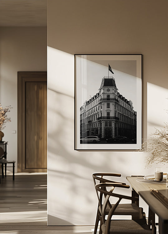 Póster con vista serena de un pueblo costero