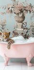 Leopard’s Pink Bubble Bath Plakat - Posterbox