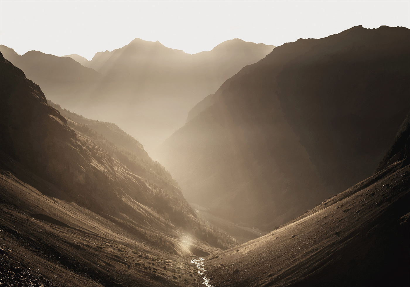 Valley of Calm at Sunrise Plakat - Posterbox.dk