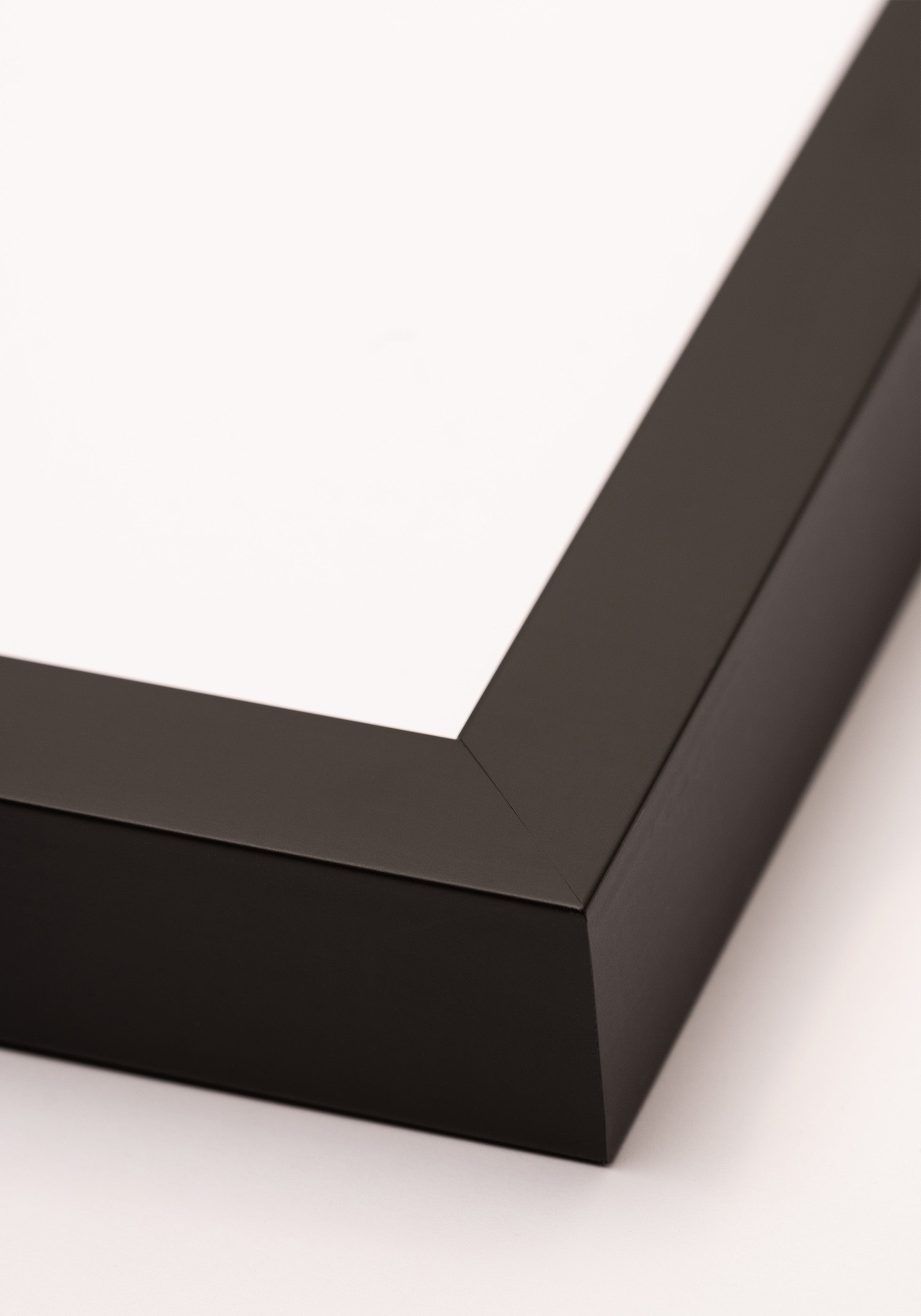 Marco de madera Premium Nielsen Negro