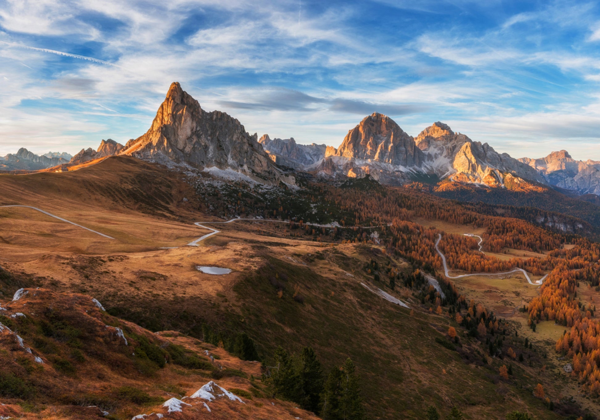Montañas Doradas De Otoño