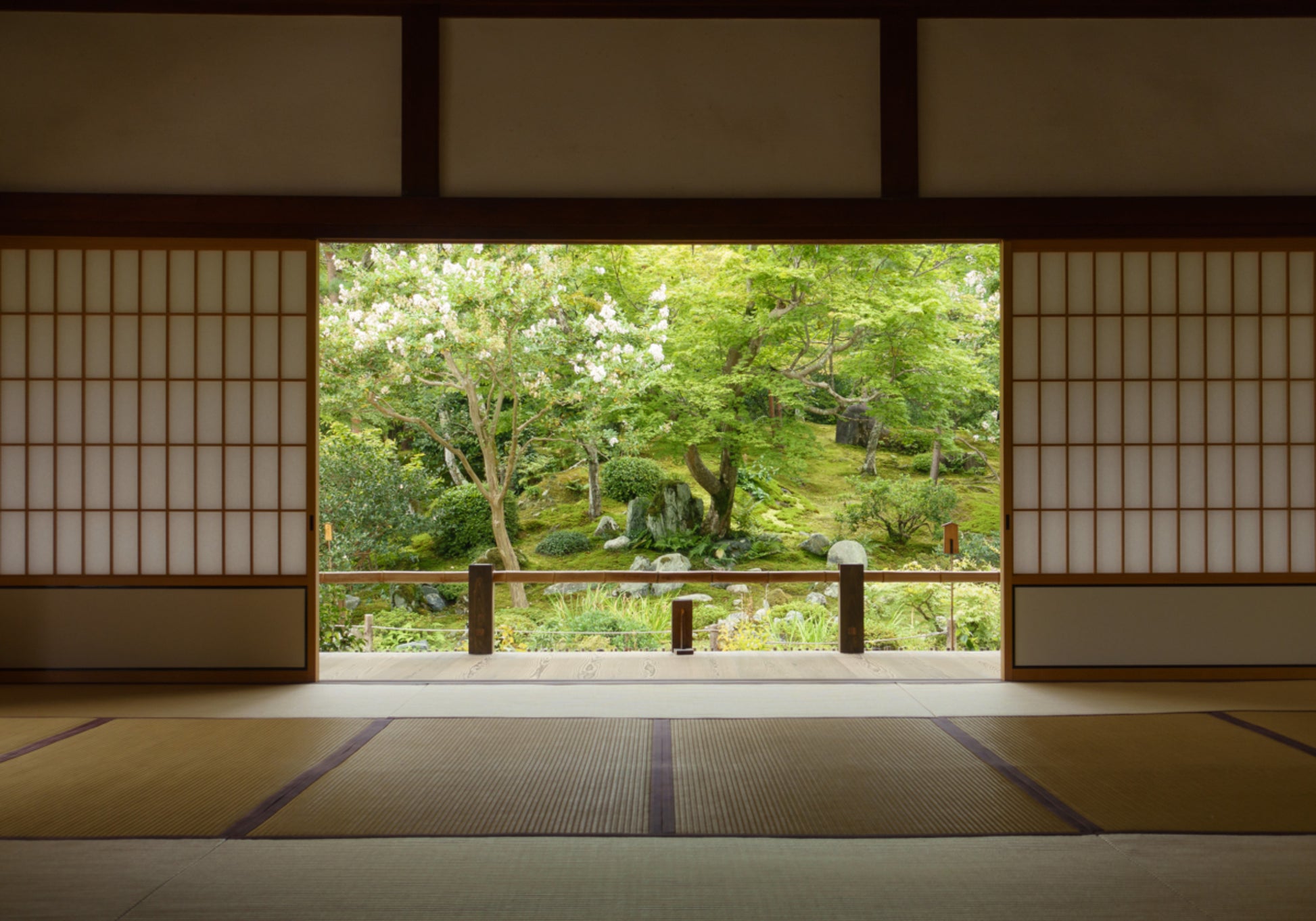 Vista al jardín zen