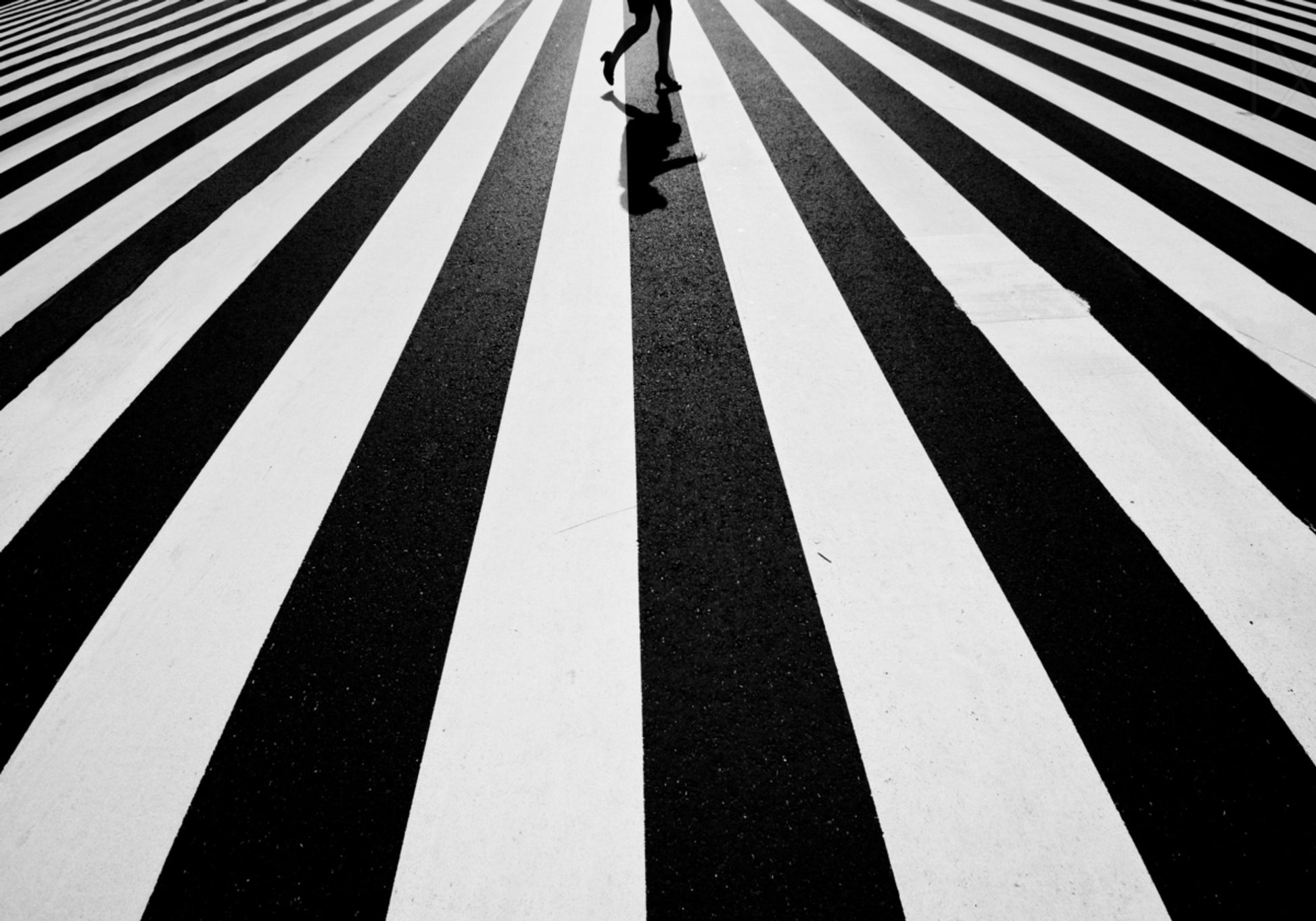 Caminando sobre rayas