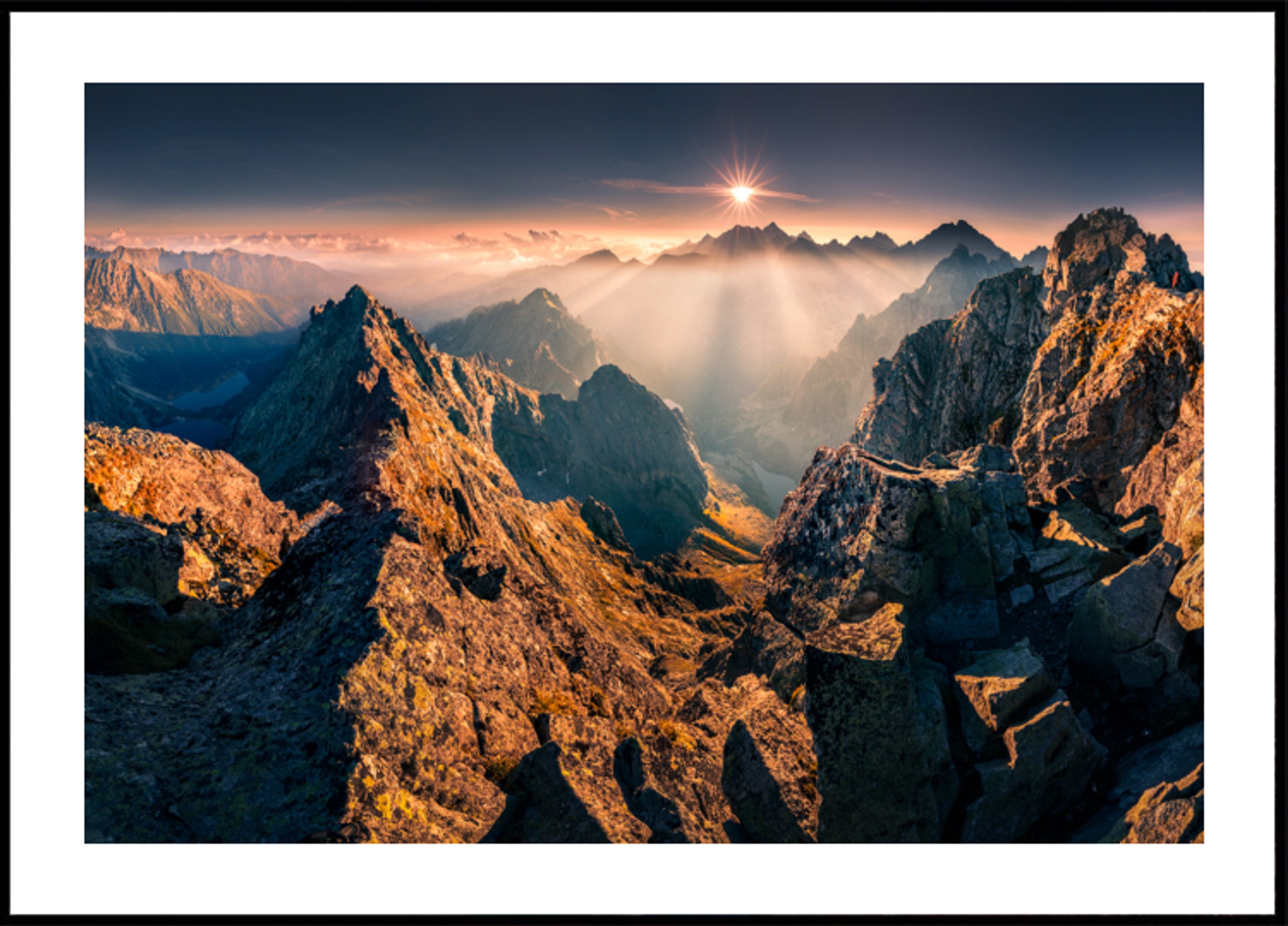 Picos de las Montañas Doradas