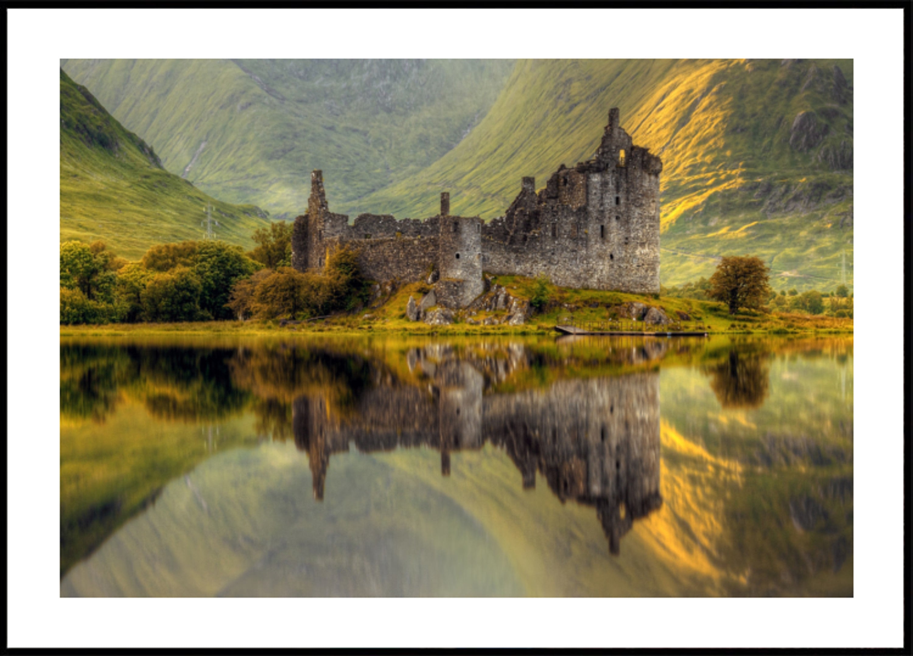 Castillo Escocés Lago Reflejo