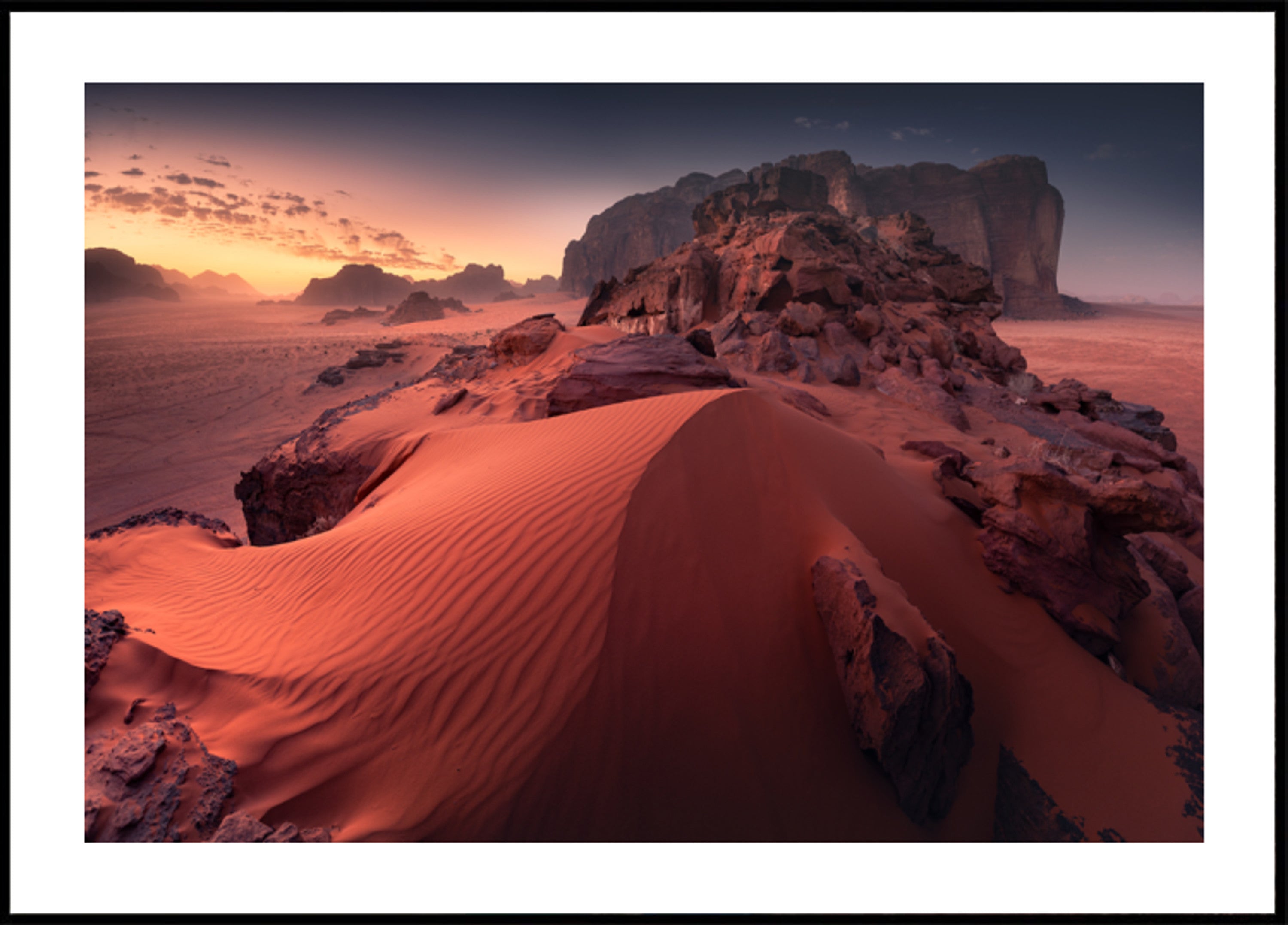 Atardecer en el desierto rojo